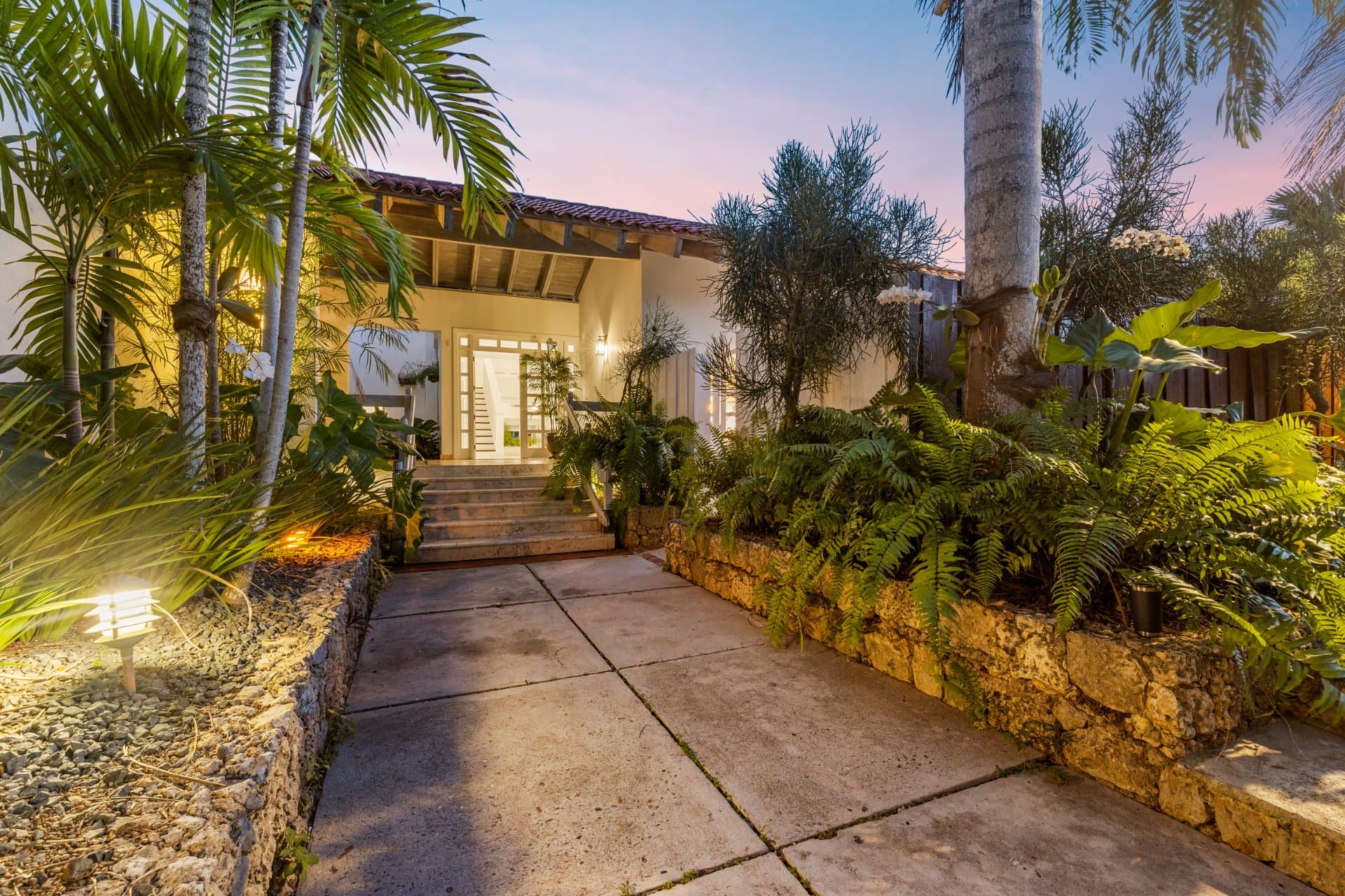 Villa Minitas Beach — luxury villa in Minitas Beach Apartments, Casa de Campo